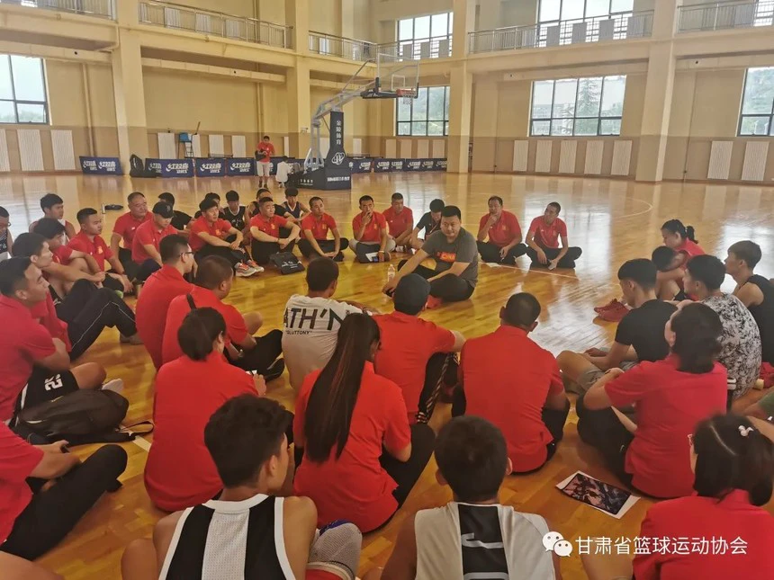 儿童篮球基本功训练内容包括_1